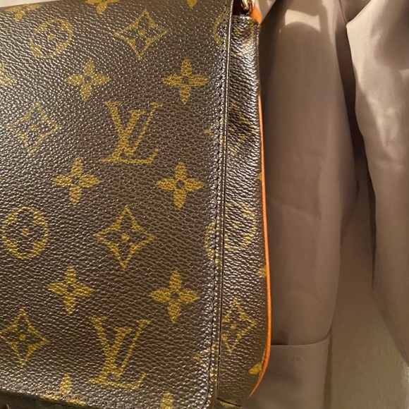 ❌❌SOLD❌❌Louis Vuitton Musette Tango shoulder bag - Picture 14 of 16